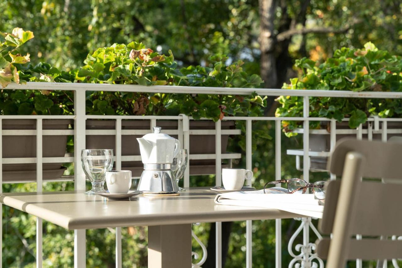 Der Ladurner Hof - Wohnen Am Weinberg Apartamento Merano Exterior foto